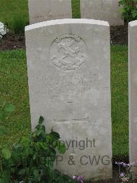 Etaples Military Cemetery - Higgins, Alfred Samuel