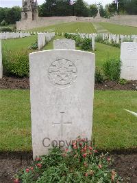 Etaples Military Cemetery - Higgitt, Leonard Henry