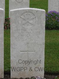 Etaples Military Cemetery - Hill, John