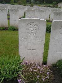 Etaples Military Cemetery - Hingley, Arthur Thomas