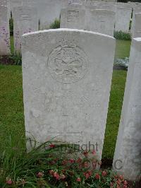 Etaples Military Cemetery - Hobson, C