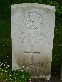 Etaples Military Cemetery - Hodgson, A