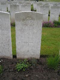 Etaples Military Cemetery - Honess, Alfred