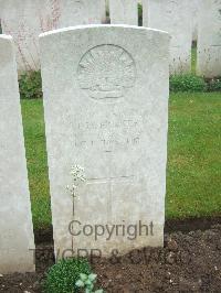 Etaples Military Cemetery - Hooper, John Henry