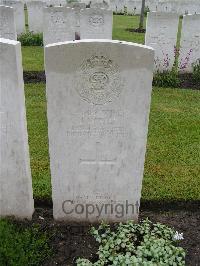 Etaples Military Cemetery - Hopper, J