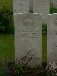 Etaples Military Cemetery - Hopwood, G