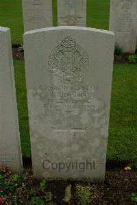 Etaples Military Cemetery - Horton, A