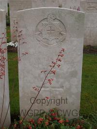 Etaples Military Cemetery - Horton, W