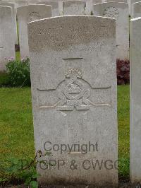 Etaples Military Cemetery - Howarth, James