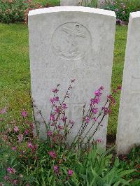 Etaples Military Cemetery - Hudson, Henry