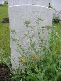 Etaples Military Cemetery - Hughes, D