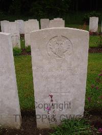 Etaples Military Cemetery - Hughes, J