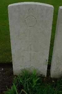 Etaples Military Cemetery - Hulme, Harold