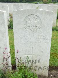 Etaples Military Cemetery - Humphrey, Henry Joseph