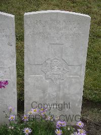 Etaples Military Cemetery - Humphrey, William Frederick