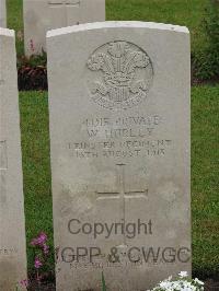 Etaples Military Cemetery - Hurley, William