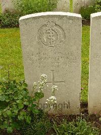 Etaples Military Cemetery - Hurtley, Tom Trousdale
