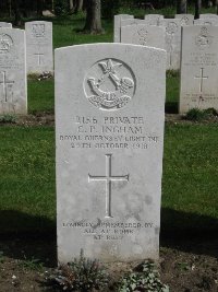 Etaples Military Cemetery - Ingham, Charles