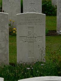 Etaples Military Cemetery - Ingram, George