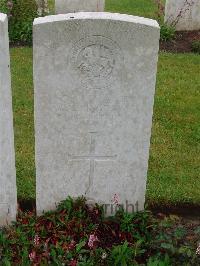 Etaples Military Cemetery - Ingram, G L