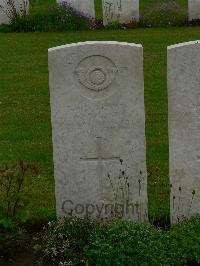 Etaples Military Cemetery - Ireland, Frederick