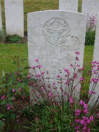 Etaples Military Cemetery - Irvine, John