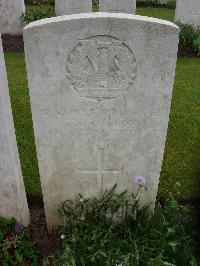 Etaples Military Cemetery - Jackson, Thomas