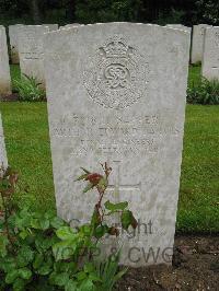 Etaples Military Cemetery - Jarvis, Arthur Edward