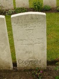 Etaples Military Cemetery - Jary, Percy Norman