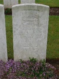 Etaples Military Cemetery - Jefferson, R S