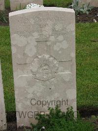 Etaples Military Cemetery - Jenkins, G