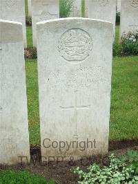 Etaples Military Cemetery - Jenkins, W C