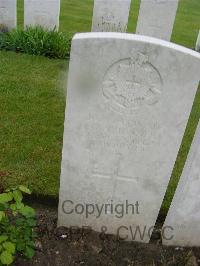 Etaples Military Cemetery - Jenner, George Alfred