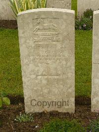 Etaples Military Cemetery - Jobling, J