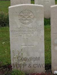 Etaples Military Cemetery - Johns, Herbert William