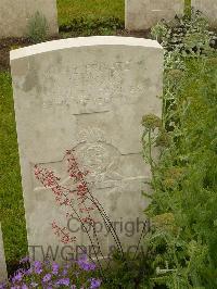 Etaples Military Cemetery - Johnson, A