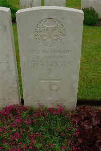 Etaples Military Cemetery - Johnson, Albert