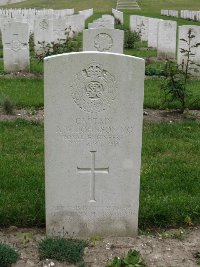 Etaples Military Cemetery - Johnson, Alfred William