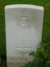 Etaples Military Cemetery - Johnson, W G