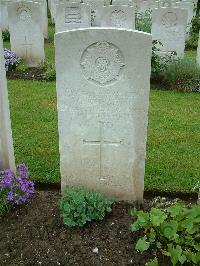 Etaples Military Cemetery - Johnston, C