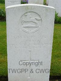 Etaples Military Cemetery - Jolley, T