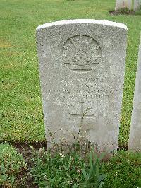 Etaples Military Cemetery - Jonas, George Edward