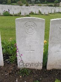 Etaples Military Cemetery - Jones, Ernest