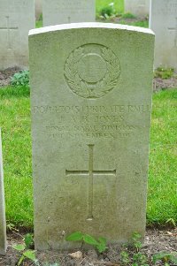 Etaples Military Cemetery - Jones, John Arthur Bernard