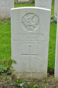 Etaples Military Cemetery - Jones, Sydney