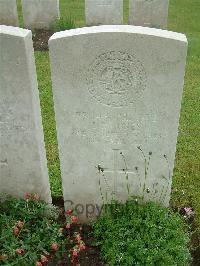 Etaples Military Cemetery - Jones, Sidney Robert