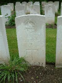 Etaples Military Cemetery - Jones, William Llewelyn