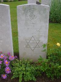 Etaples Military Cemetery - Joseph, John Octavius