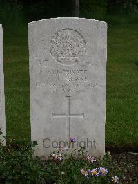 Etaples Military Cemetery - Keane, Gordon Claude