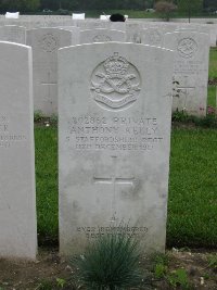 Etaples Military Cemetery - Kelly, Anthony